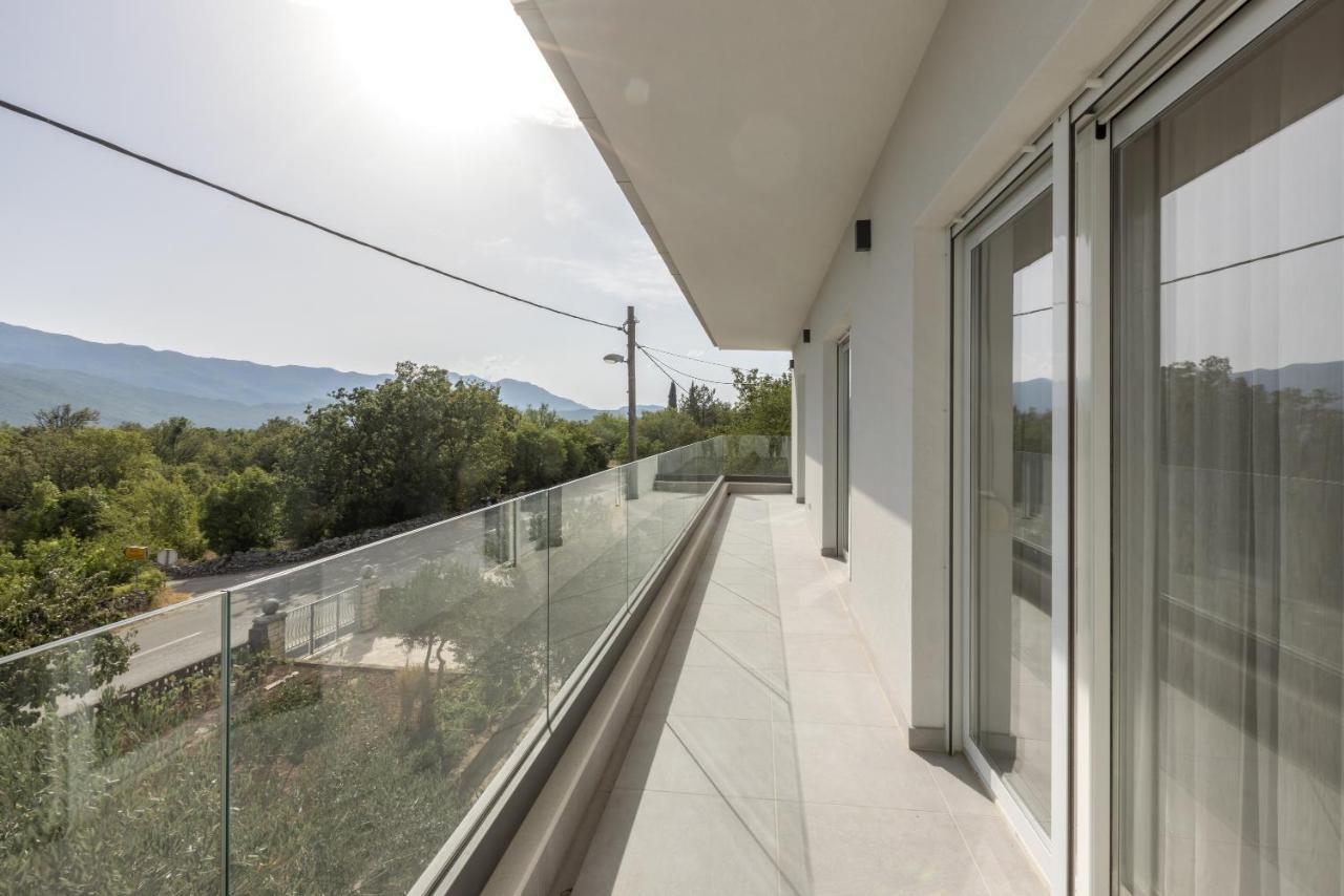 Holiday Home Luka Nova Sela Экстерьер фото