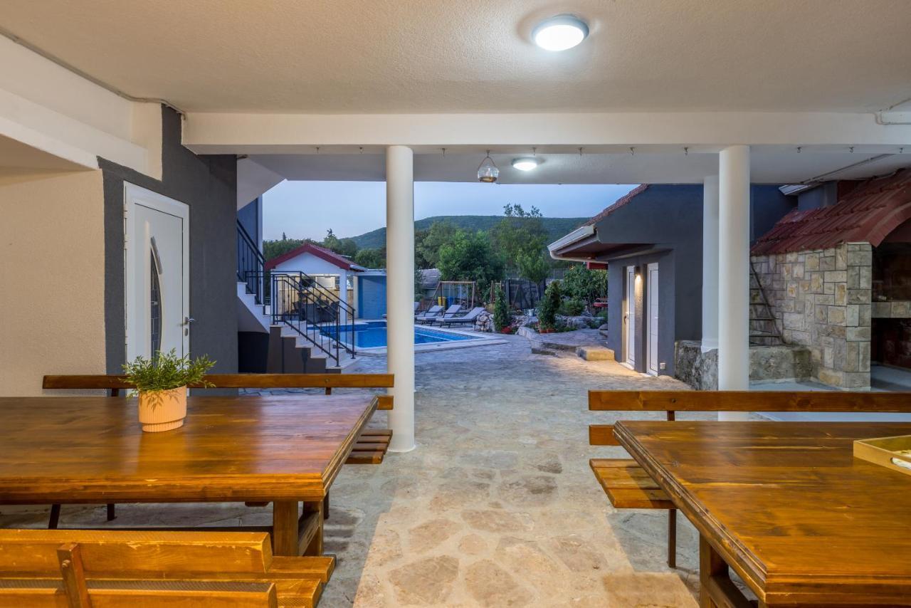Holiday Home Luka Nova Sela Экстерьер фото